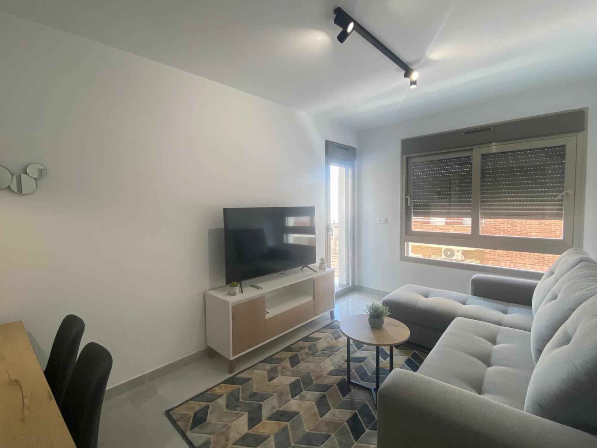 Moderno Apartamento A 200M De La Playa Торевьиа Экстерьер фото